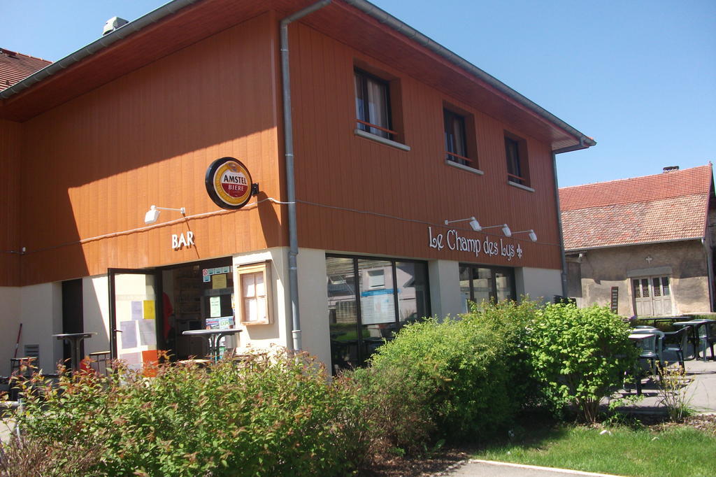 Le Champ Des Lys Hotel Amancey Exterior photo